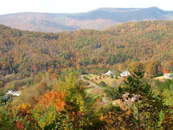 Fall View of Valley (600 x 450)